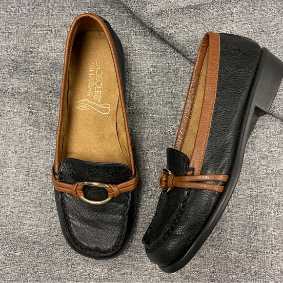 Aerosoles Stitch N Turn Dubious black and brown size 6.5 womens shoes